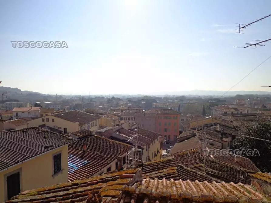 Immagine 10 di Appartamento in vendita  a Fucecchio