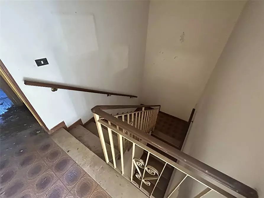Immagine 9 di Porzione di casa in vendita  a Fucecchio