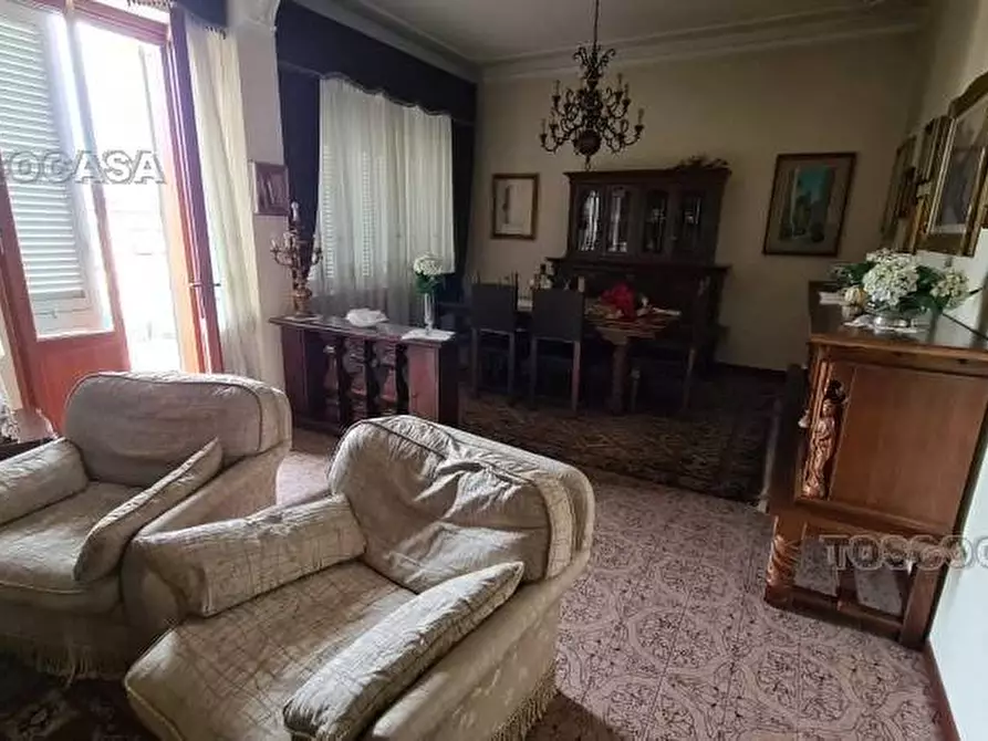 Immagine 9 di Villa in vendita  a Fucecchio