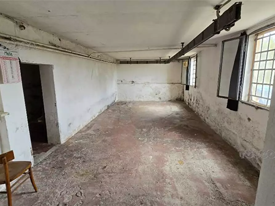 Immagine 9 di Villa in vendita  a Fucecchio