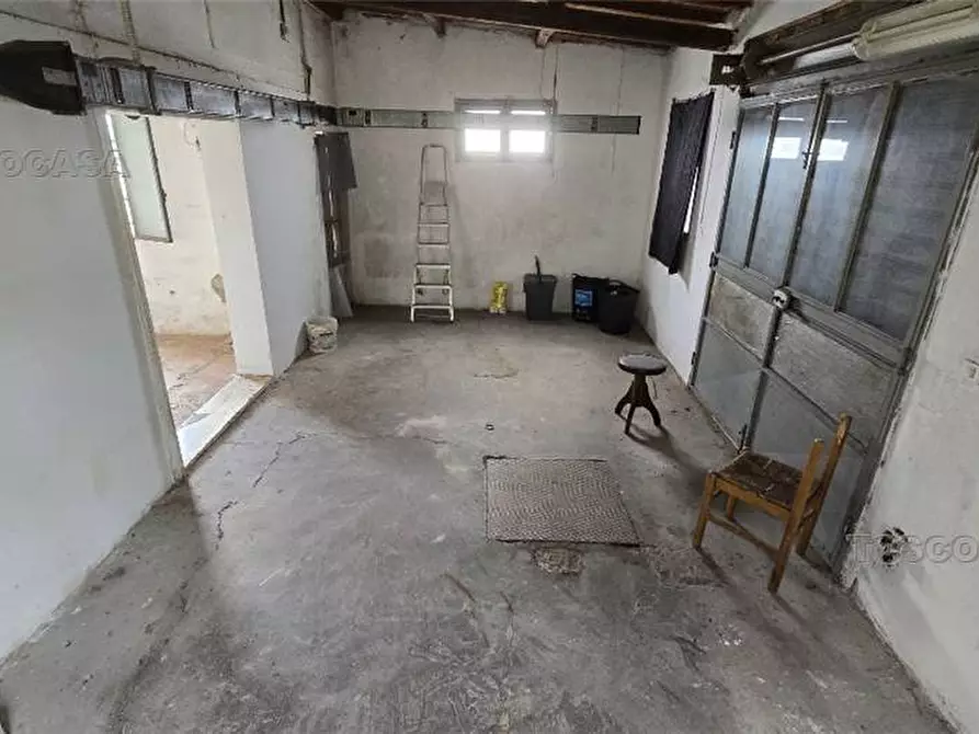 Immagine 10 di Villa in vendita  a Fucecchio