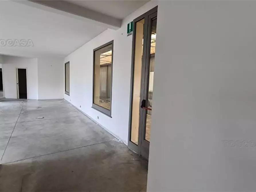 Immagine 7 di Deposito in vendita  a Santa Croce Sull'arno