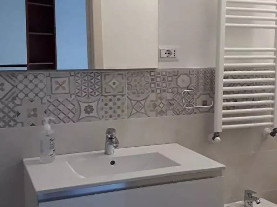 Immagine 6 di Appartamento in affitto  a Fucecchio