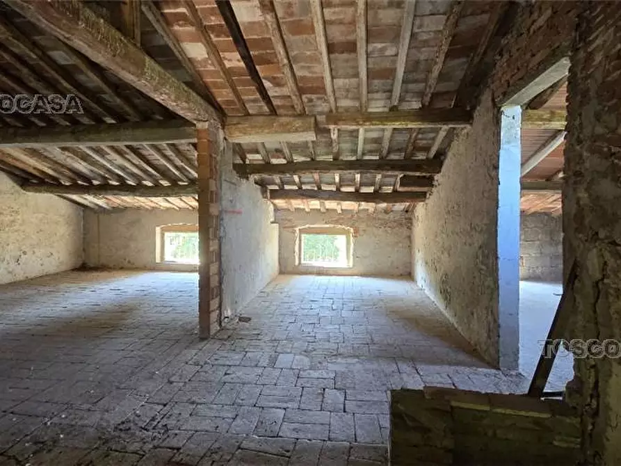 Immagine 10 di Rustico / casale in vendita  a Fucecchio