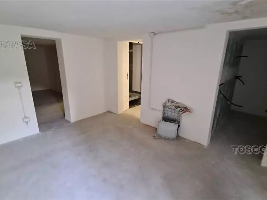 Immagine 8 di Villa in vendita  a Fucecchio
