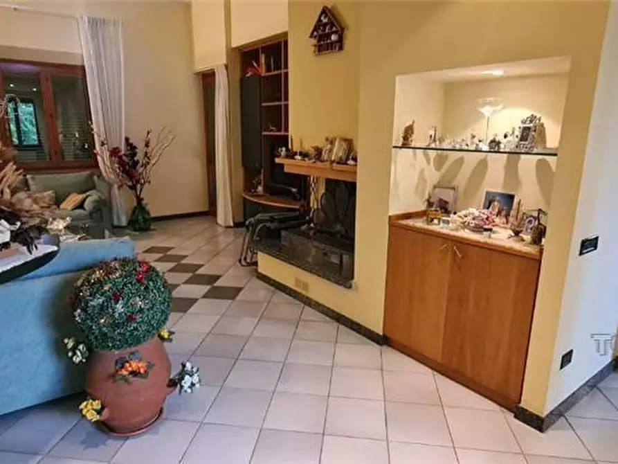 Immagine 7 di Villa in vendita  a Fucecchio