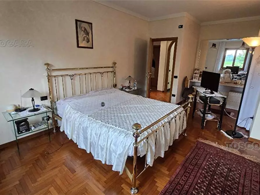 Immagine 8 di Villa in vendita  a Fucecchio
