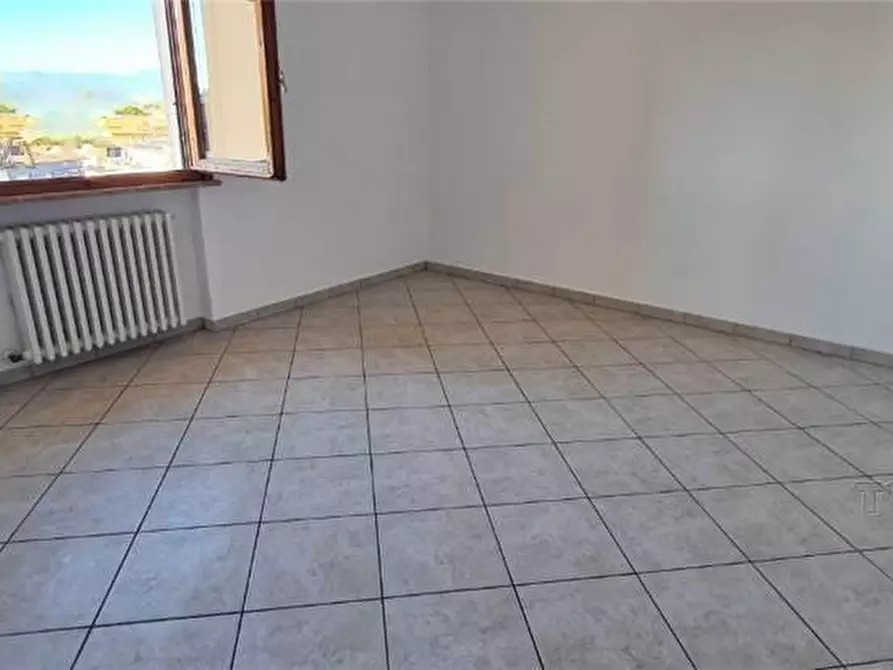 Immagine 8 di Appartamento in vendita  a Fucecchio