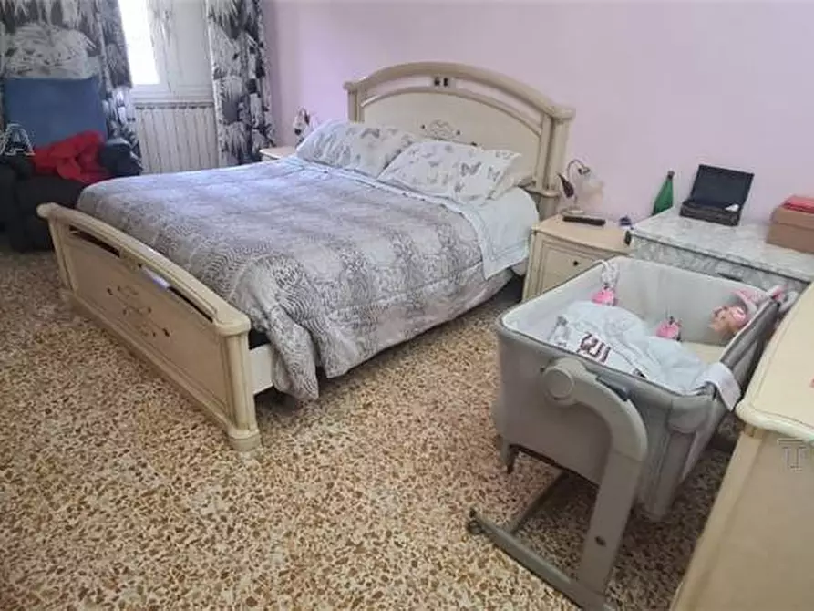 Immagine 7 di Appartamento in vendita  a Fucecchio