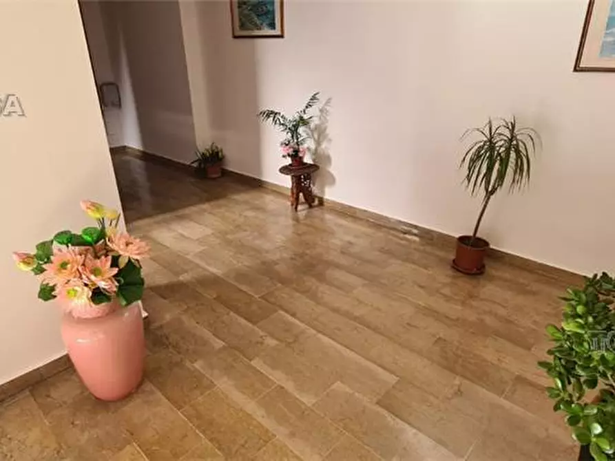 Immagine 10 di Appartamento in vendita  a Fucecchio