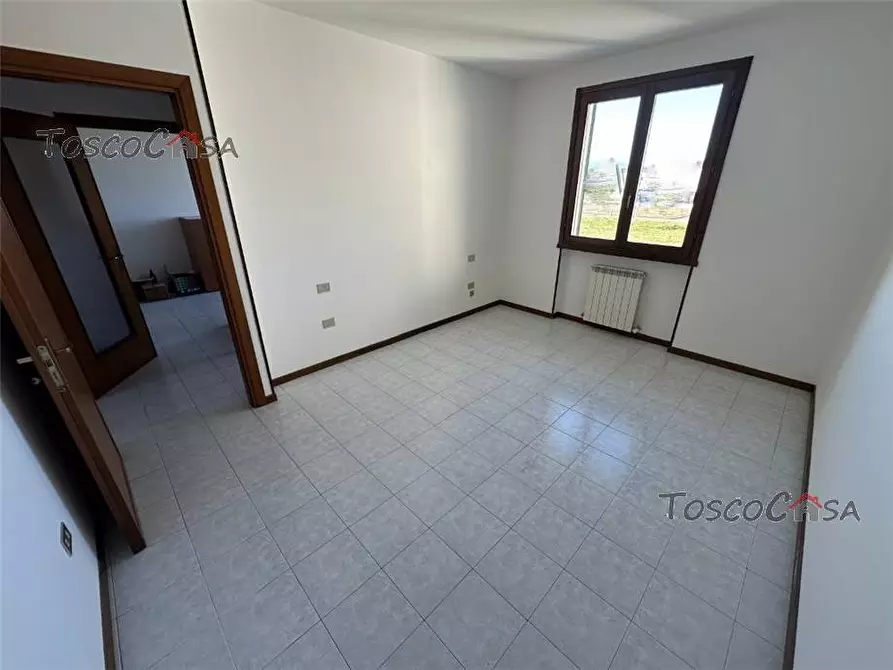 Immagine 6 di Appartamento in vendita  a Fucecchio