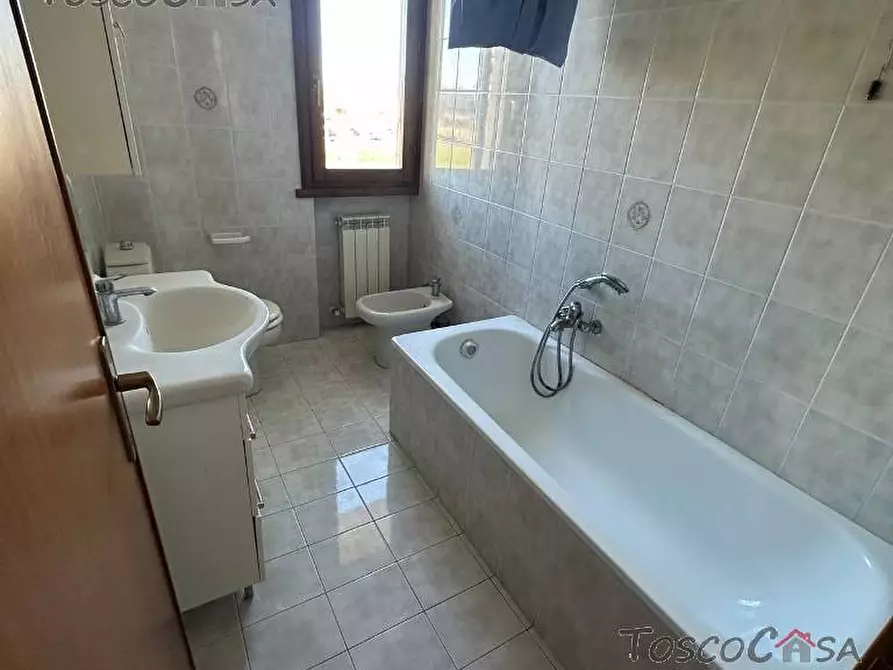 Immagine 9 di Appartamento in vendita  a Fucecchio