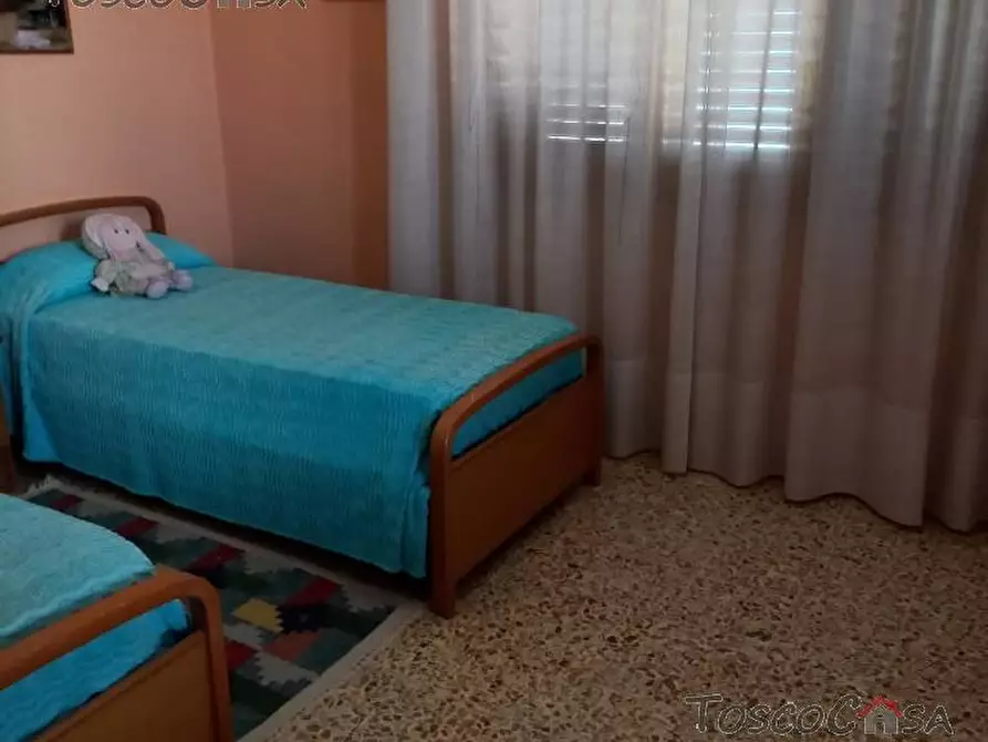 Immagine 9 di Villa in vendita  a Fucecchio