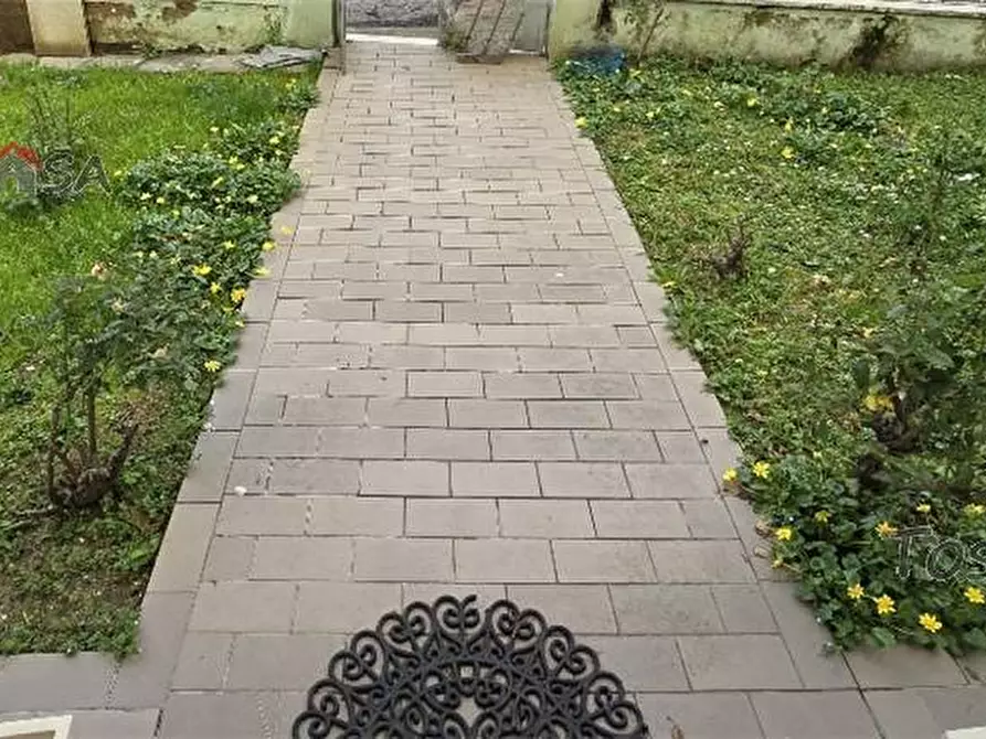 Immagine 10 di Appartamento in vendita  a Fucecchio