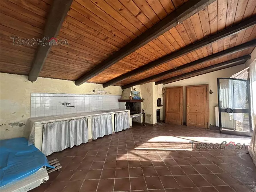 Immagine 10 di Villa in vendita  a Fucecchio