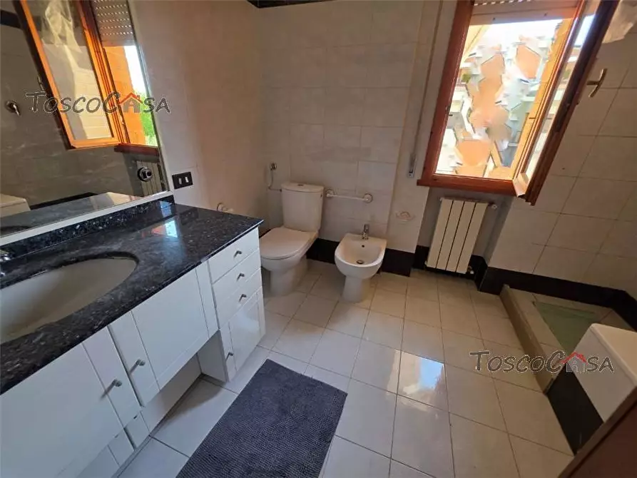 Immagine 9 di Appartamento in vendita  a Santa Croce Sull'arno