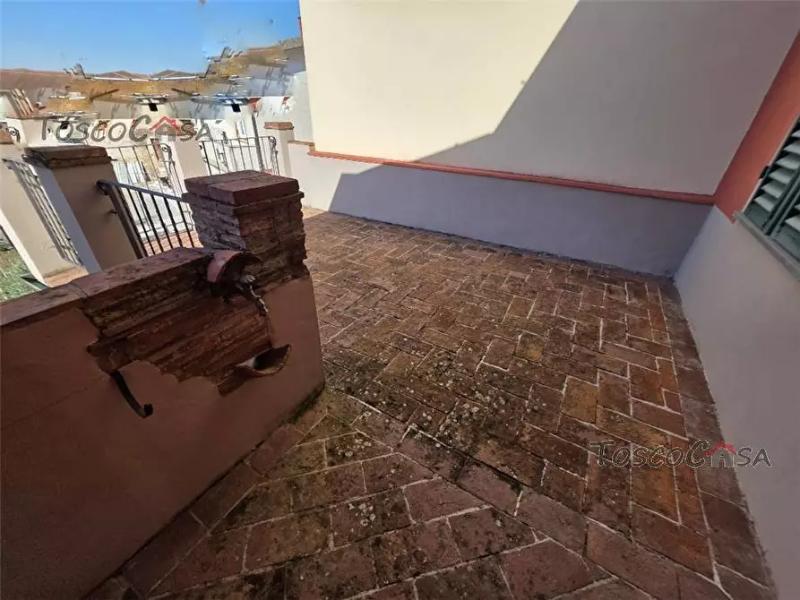 Immagine 9 di Porzione di casa in vendita  a Fucecchio