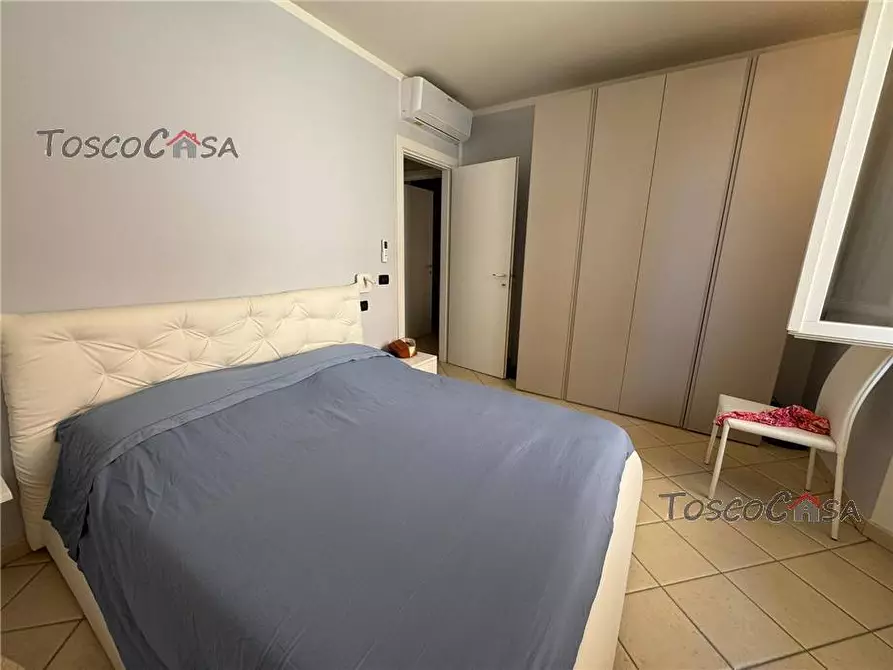 Immagine 6 di Appartamento in vendita  a Camaiore