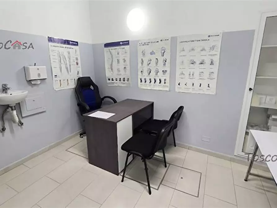 Immagine 7 di Ufficio in vendita  a Fucecchio