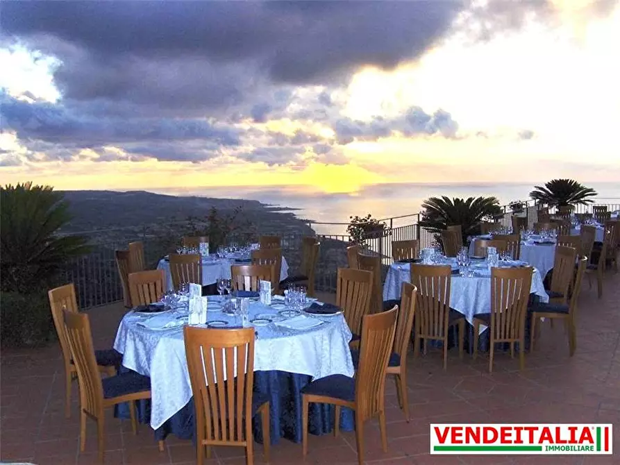 Immagine 10 di Albergo/B&B/Residence in vendita  in Via strada statale, 188 a Pizzo