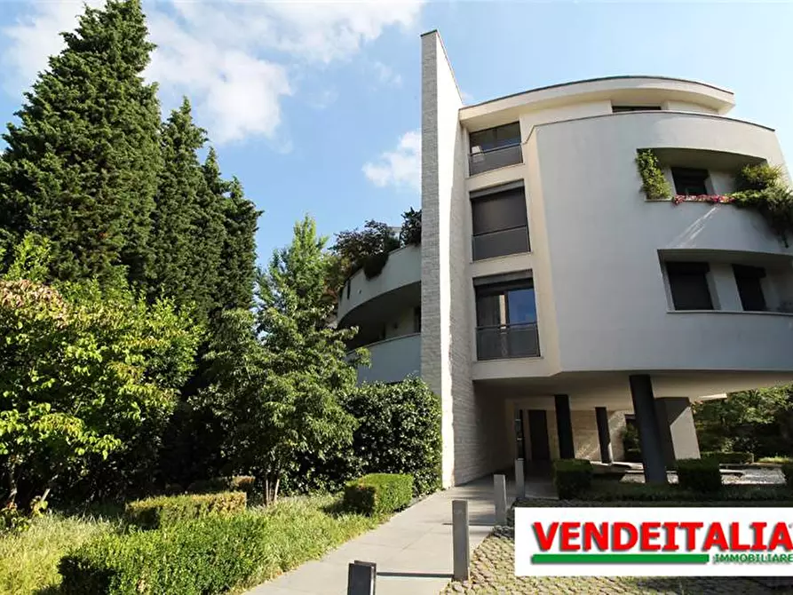 Immagine 14 di Appartamento in vendita  a Fino Mornasco