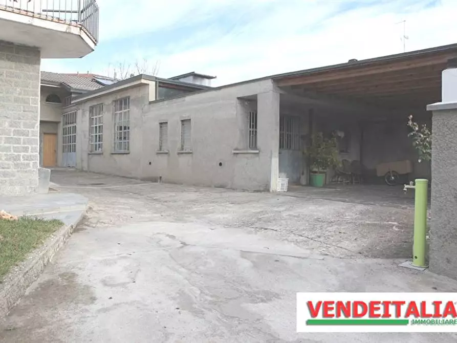 Immagine 6 di Porzione di casa in vendita  a Guanzate