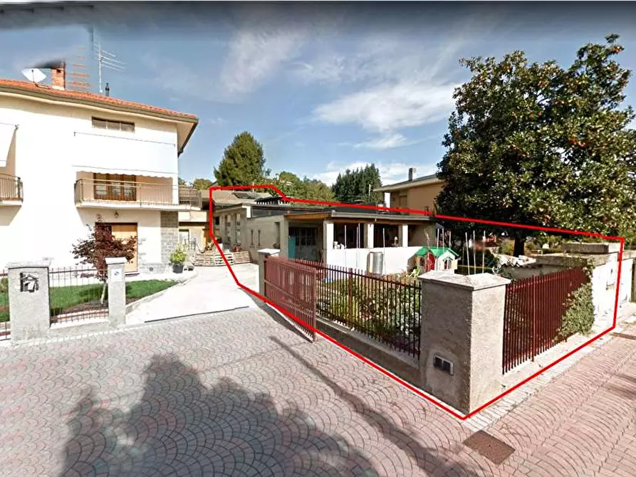 Immagine 8 di Porzione di casa in vendita  a Guanzate