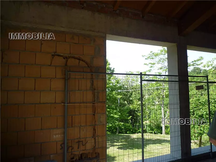 Immagine 10 di Villa in vendita  a San Giustino