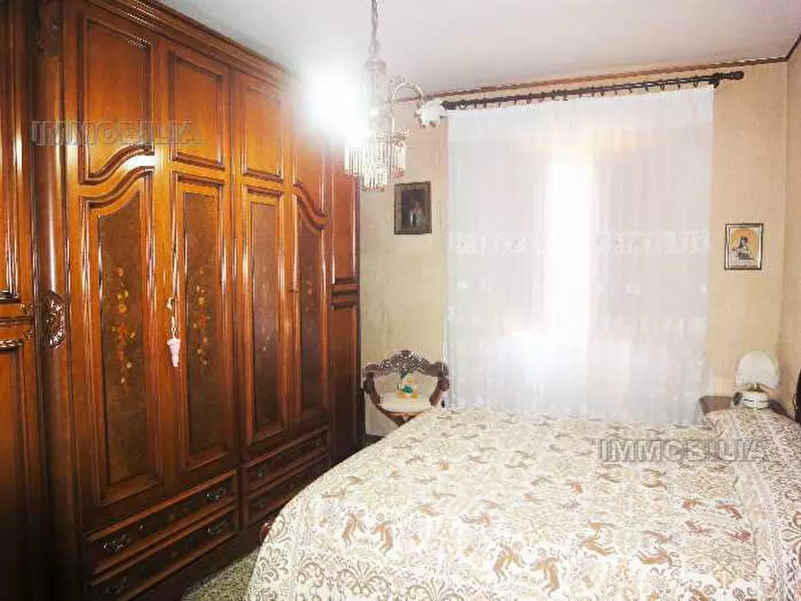 Immagine 7 di Rustico / casale in vendita  a Arezzo