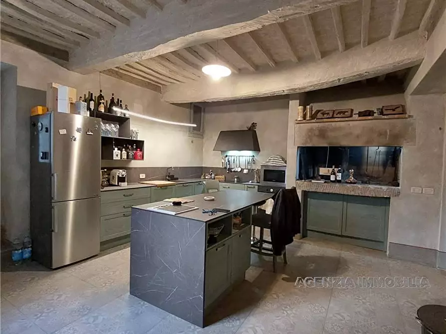 Immagine 16 di Appartamento in vendita  a Anghiari