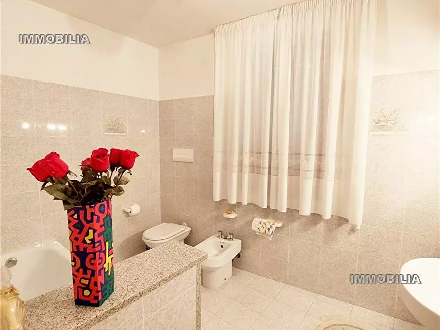 Immagine 19 di Villa in vendita  a Città Di Castello