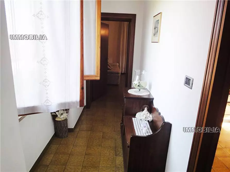 Immagine 12 di Villa in vendita  a Citerna