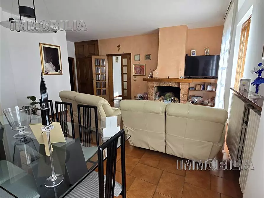 Immagine 22 di Porzione di casa in vendita  a Citerna