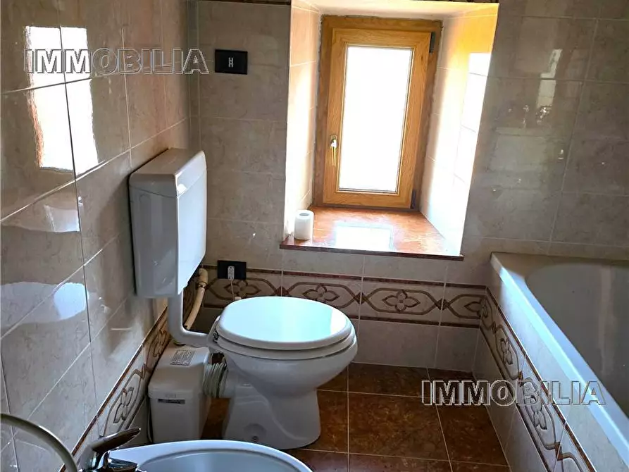 Immagine 7 di Porzione di casa in vendita  a Caprese Michelangelo