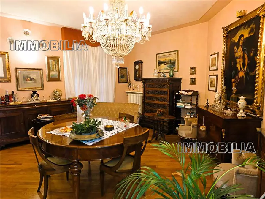 Immagine 37 di Villa in vendita  a Monterchi