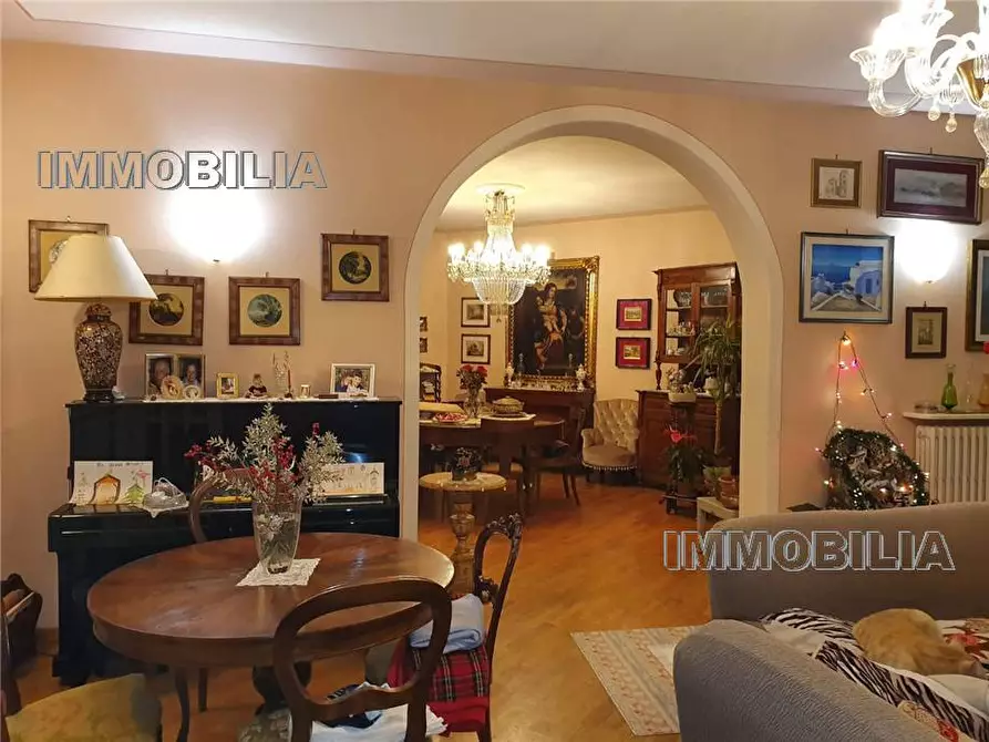 Immagine 38 di Villa in vendita  a Monterchi
