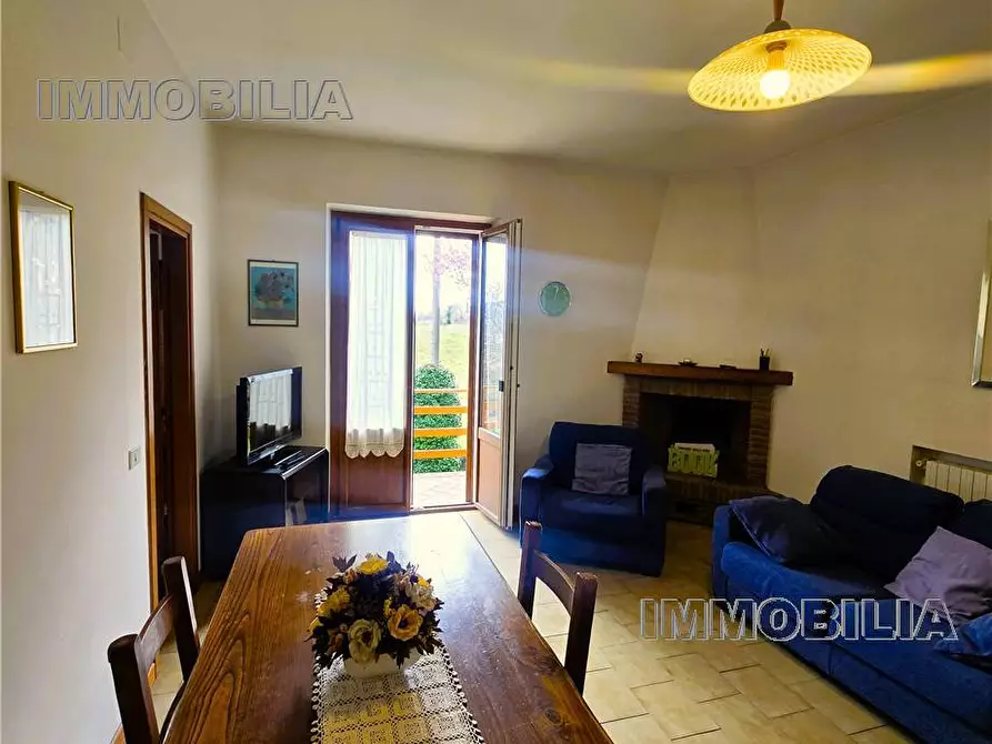 Immagine 38 di Villa in vendita  a Caprese Michelangelo