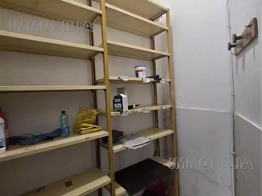 Immagine 7 di Ufficio in vendita  a Sansepolcro