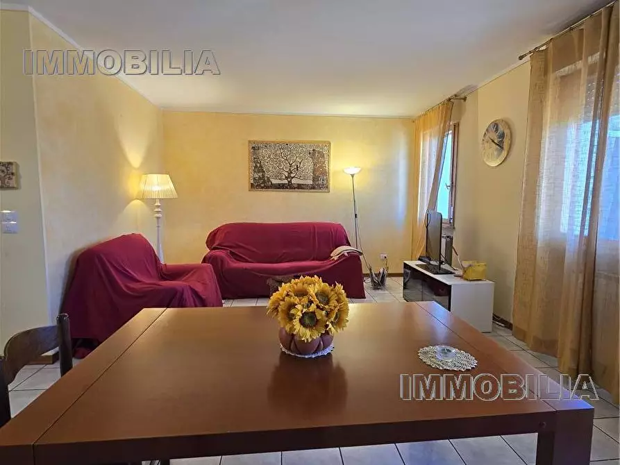 Immagine 18 di Appartamento in vendita  a Sansepolcro