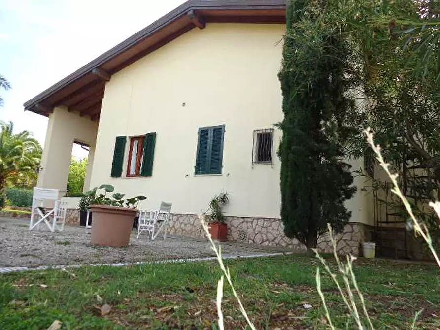 Immagine 6 di Villa in vendita  a Portoferraio