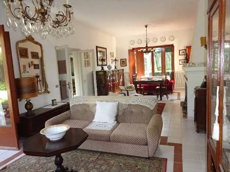 Immagine 8 di Villa in vendita  a Portoferraio