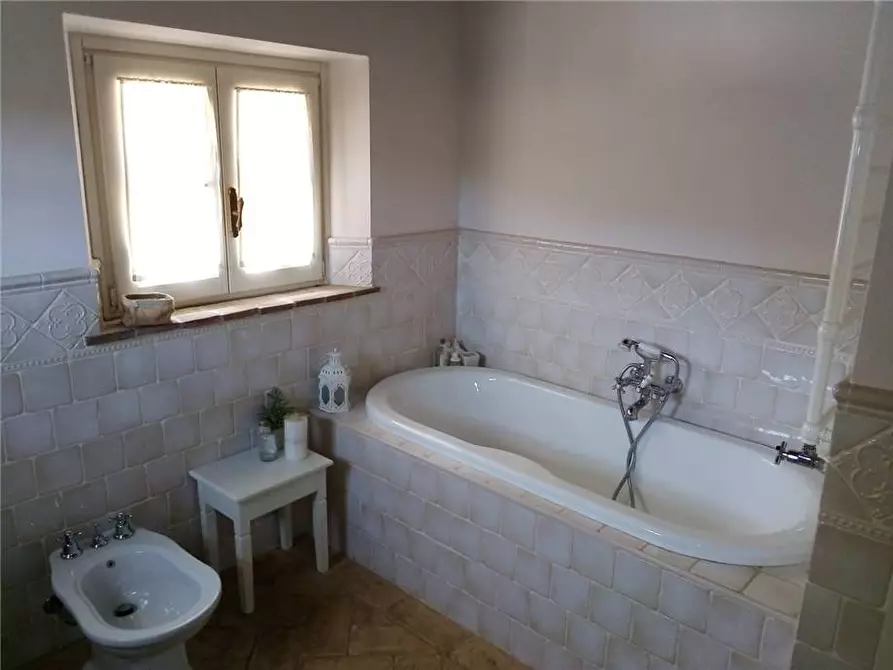 Immagine 17 di Villa in vendita  a Marciana Marina