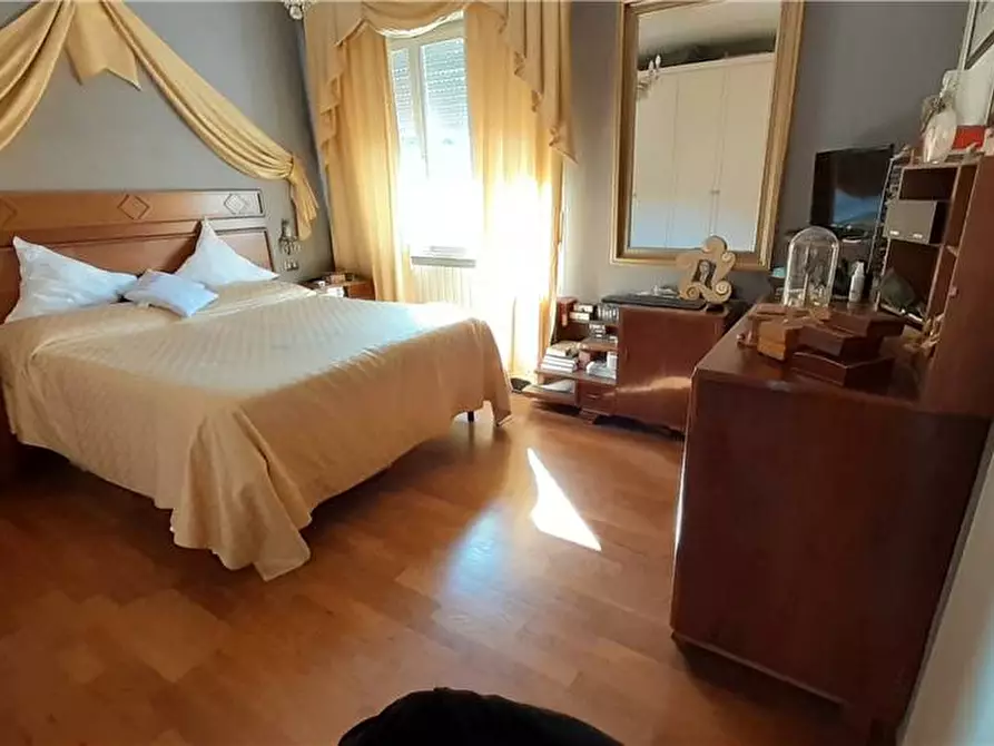 Immagine 13 di Appartamento in vendita  a Portoferraio