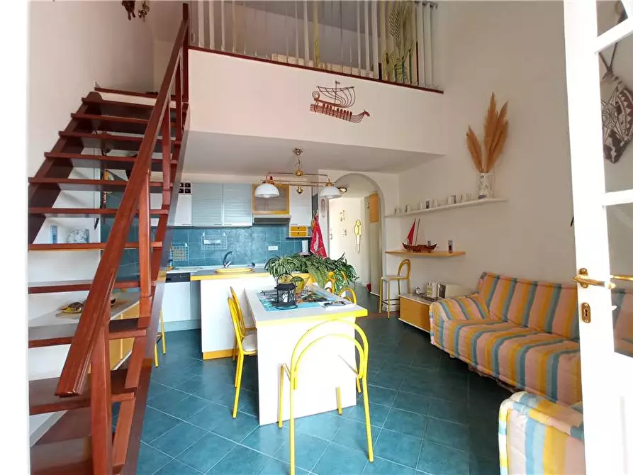 Immagine 18 di Appartamento in vendita  a Marciana Marina