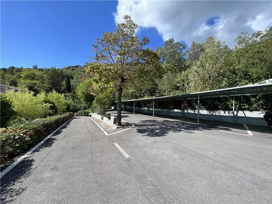 Immagine 11 di Appartamento in vendita  a Rio