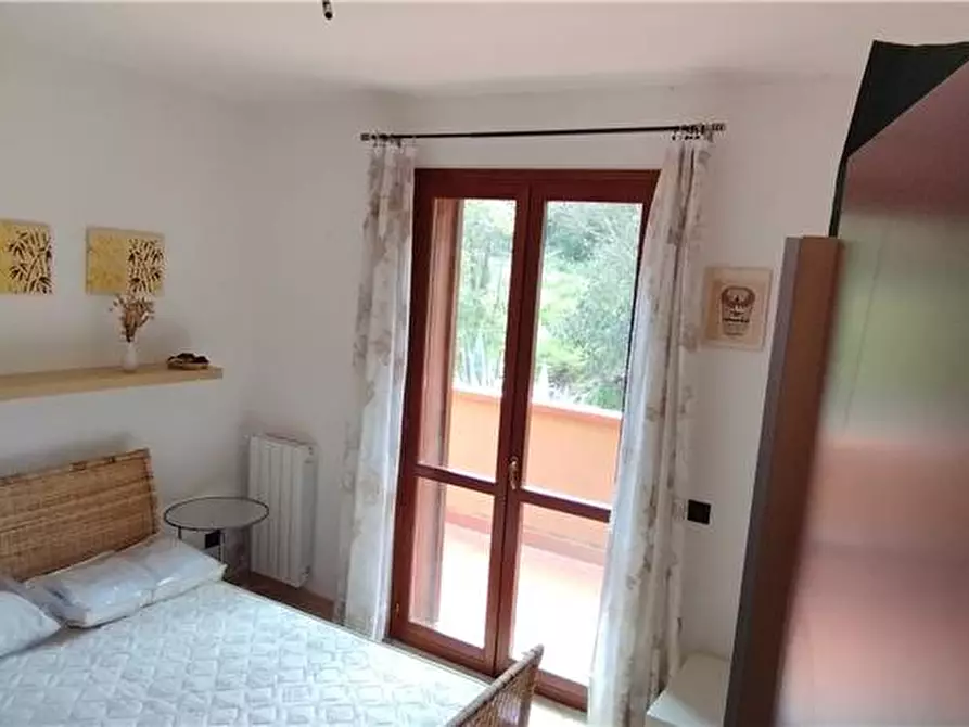 Immagine 11 di Villa in vendita  a Rio