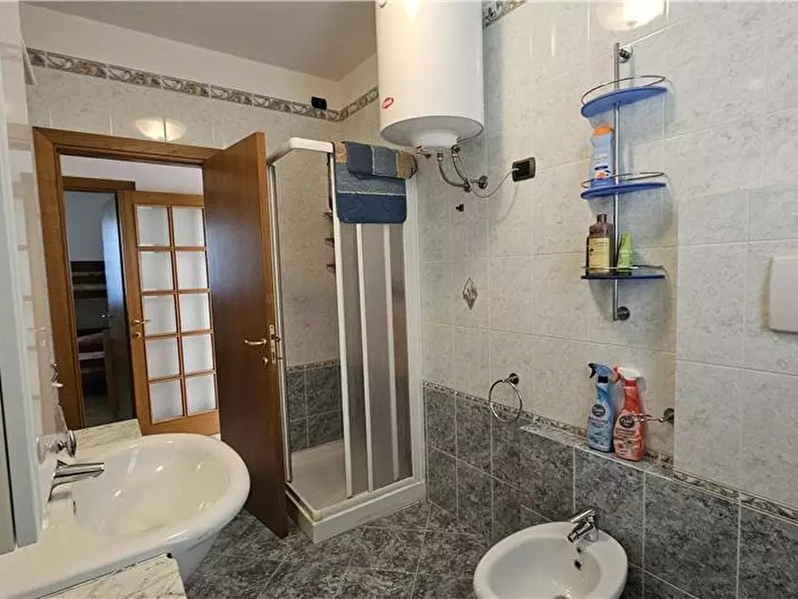 Immagine 11 di Villa in vendita  a Rio