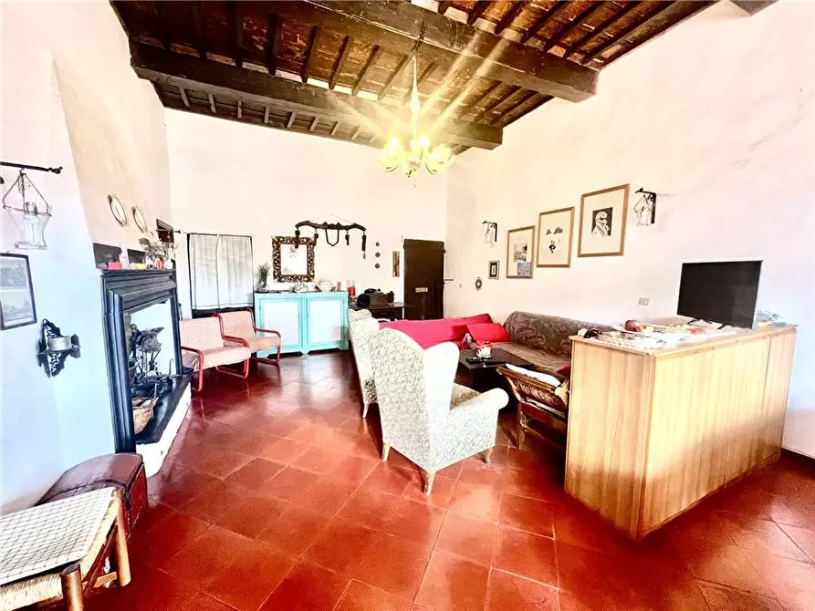 Immagine 8 di Appartamento in vendita  a Marciana
