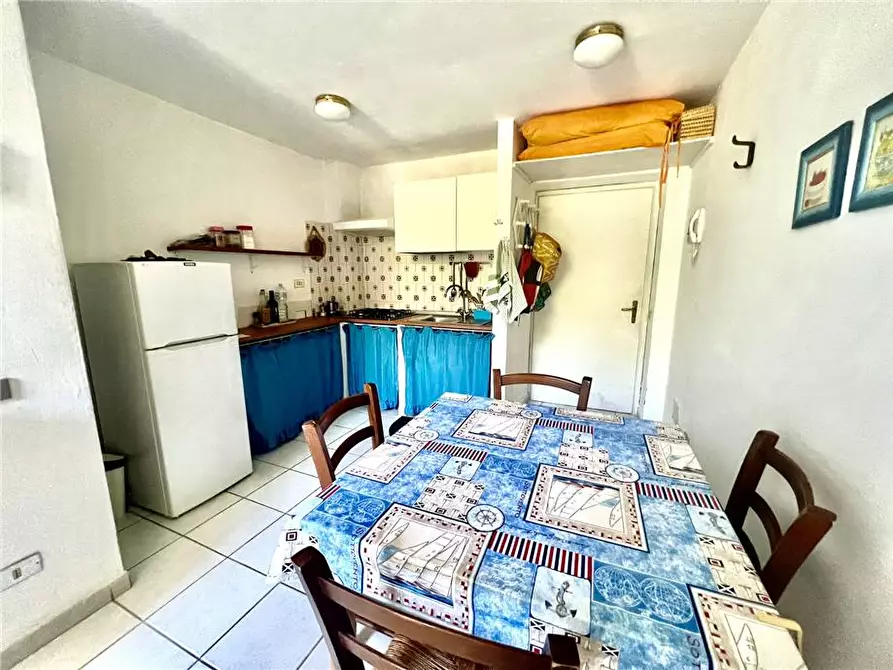 Immagine 9 di Appartamento in vendita  a Marciana