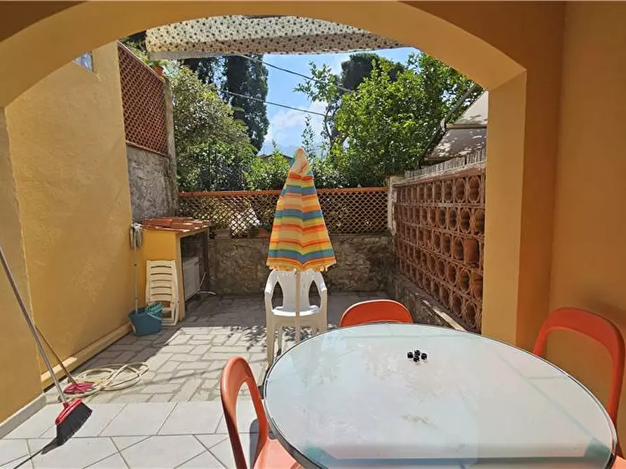 Immagine 8 di Appartamento in vendita  a Marciana Marina
